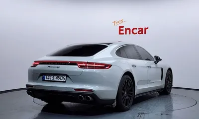Porsche Panamera 2017, 86049 км, за 46040.53 USD