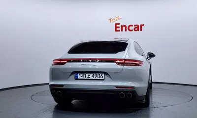 Porsche Panamera 2017, 86049 км, за 46040.53 USD