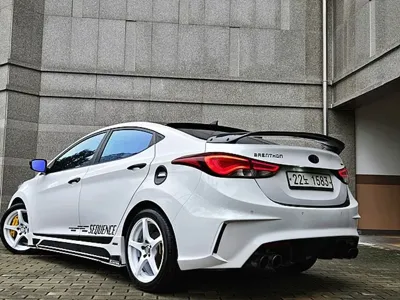 Hyundai Avante 2014, 165931 км, за 3237.53 USD