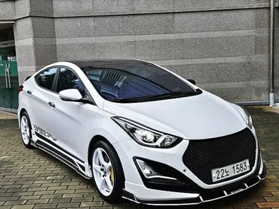 Hyundai Avante 2014, 165931 км, за 3237.53 USD