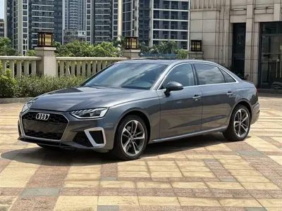 Audi A4L · 2020 год