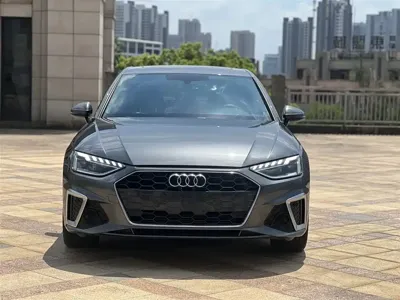 Audi A4L 2020, 92000 км, за 13696.45 USD
