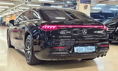 Mercedes-Benz EQS 2023, 70000 км, за 54218.69 USD