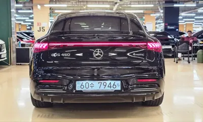 Mercedes-Benz EQS 2023, 70000 км, за 54218.69 USD