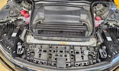 Mercedes-Benz EQS 2023, 70000 км, за 54218.69 USD - фото 6