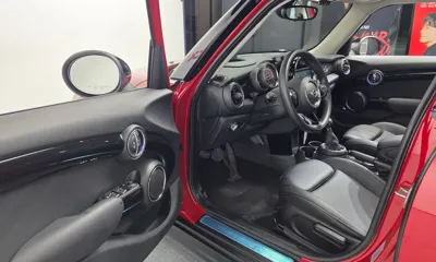 MINI Cooper 2016, 52848 км, за 7680.19 USD - фото 10