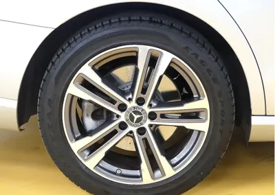 Mercedes-Benz E-Class 2022, 39000 км, за 28282.04 USD