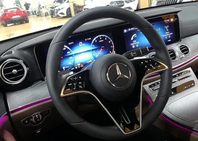 Mercedes-Benz E-Class 2022, 39000 км, за 28282.04 USD - фото 11