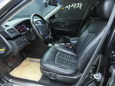Kia Opirus 2011, 144104 км, за 2474.44 USD