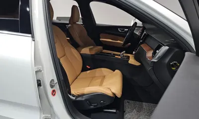 Volvo XC60 2023, 52774 км, за 28338.78 USD - фото 12