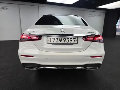 Mercedes-Benz E-Class 2021, 31783 км, за 32781.43 USD - фото 18