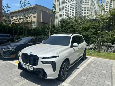 BMW X7 · 2024 год