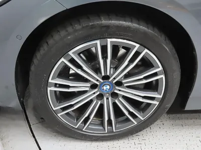 BMW 3-Series 2022, 43551 км, за 19801.31 USD