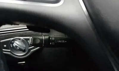 Mercedes-Benz GLC-Class 2017, 46690 км, за 17239.15 USD - фото 29
