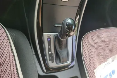 Hyundai Elantra (5th Generation 2016, 114300 км, за 6631 USD - фото 13