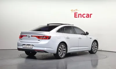 Renault-KoreaSamsung SM6 2017, 182069 км, за 4726.27 USD