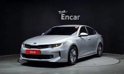 Kia K5 · 2017 год