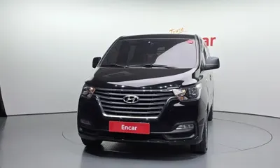 Hyundai Starex 2019, 82001 км, за 10181.29 USD