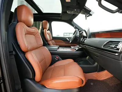 Lincoln Navigator 2021, 98000 км, за 50814.14 USD - фото 7
