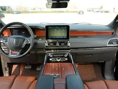 Lincoln Navigator 2021, 98000 км, за 50814.14 USD - фото 8
