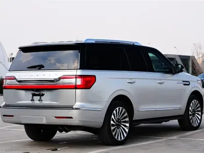 Lincoln Navigator 2021, 98000 км, за 50814.14 USD - фото 25