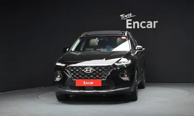 Hyundai Santafe 2019, 34621 км, за 15526.92 USD