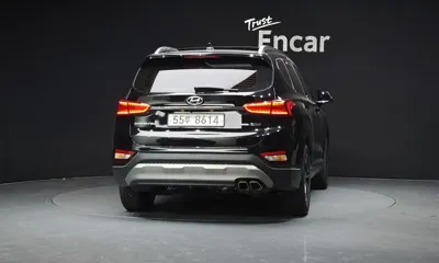 Hyundai Santafe 2019, 34621 км, за 15526.92 USD