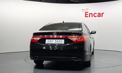 Hyundai Grandeur 2011, 129064 км, за 2801.3 USD