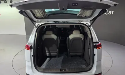 Kia Canival 2023, 58592 км, за 26924.58 USD - фото 20