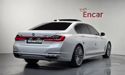 BMW 7-Series 2022, 73550 км, за 33673.52 USD