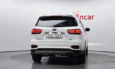 Kia Sorento 2018, 116029 км, за 12553.68 USD