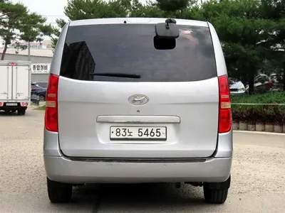 Hyundai Starex 2014, 142000 км, за 4493.06 USD