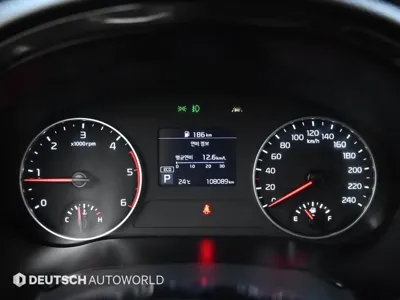 Kia Seltos 2022, 108087 км, за 11395.45 USD - фото 8