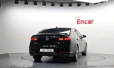 Kia K7 2019, 123117 км, за 8450.44 USD