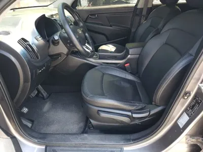 Kia Sportage 2011, 319000 км, за 1772.35 USD - фото 11