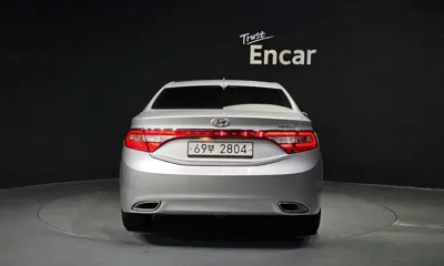 Hyundai Grandeur 2014, 141240 км, за 4138.2 USD