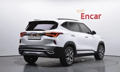 Kia Seltos 2023, 40595 км, за 14586.18 USD