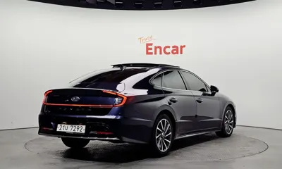Hyundai Sonata 2020, 91984 км, за 10496.26 USD