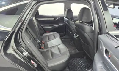 Hyundai Grandeur 2017, 59094 км, за 9908.79 USD - фото 11