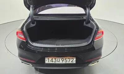 Hyundai Grandeur 2017, 59094 км, за 9908.79 USD - фото 16