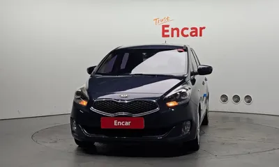Kia Carens 2016, 73495 км, за 5543.44 USD