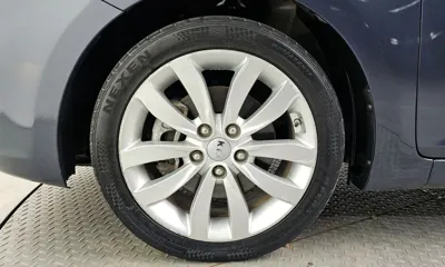 Kia Carens 2016, 73495 км, за 5543.44 USD