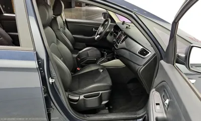 Kia Carens 2016, 73495 км, за 5543.44 USD - фото 12