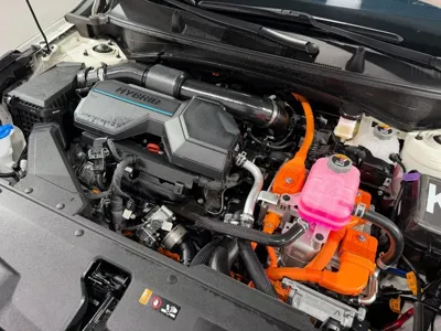 Kia Sportage 2024, 7648 км, за 6111.33 USD - фото 6