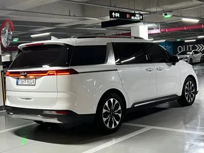 Kia Canival 2023, 31200 км, за 15468.99 USD