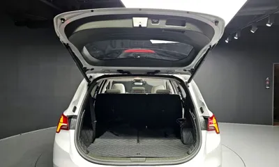 Hyundai Santafe 2021, 19108 км, за 23171.85 USD - фото 20