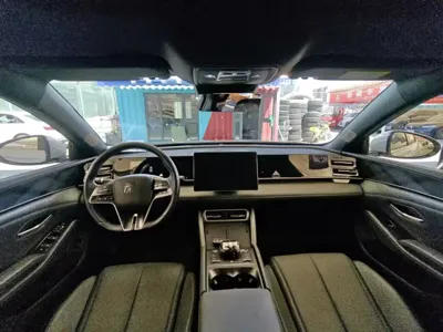 BYD Qin L 2025, 29000 км, за 13231.36 USD - фото 6