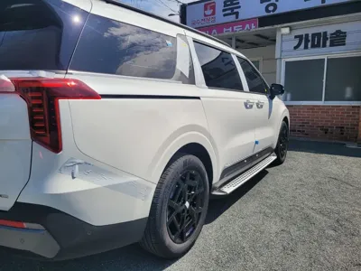 Kia Canival 2026, 2100 км, за 28554.55 USD