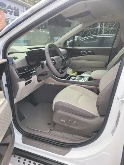Kia Canival 2026, 2100 км, за 28554.55 USD - фото 8