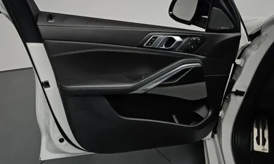 BMW X6 2024, 27907 км, за 64207.71 USD - фото 25